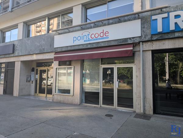 GRENOBLE – LOCAL COMMERCIAL DE 39 m² – EMPLACEMENT DE QUALITÉ