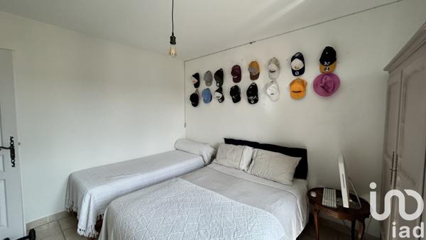 Maison traditionnelle 7 pièces de 132 m² à Saint-Rémy-de-Provence (13210)