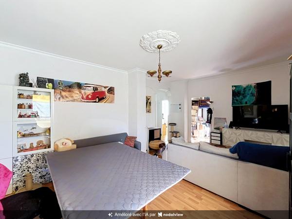 Maison avec potentiel 6 chambres dans la plaine de SEYSSINS