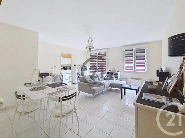 Appartement F3 à vendre  3 pièces - 66,73 m 2   ST GEORGES SUR BAULCHE  - 89