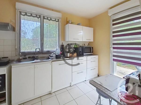 Appartement F3 à vendre  3 pièces - 66,73 m 2   ST GEORGES SUR BAULCHE  - 89