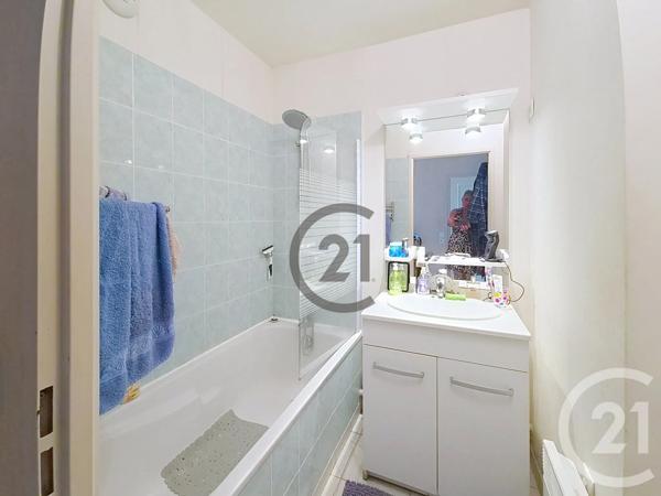 Appartement F3 à vendre  3 pièces - 66,73 m 2   ST GEORGES SUR BAULCHE  - 89
