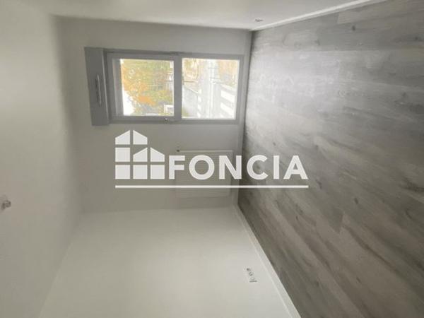 Location Appartement 2 pièces 39.5 m² - ALLEE D'AMBROISE PARE Amiens 80000