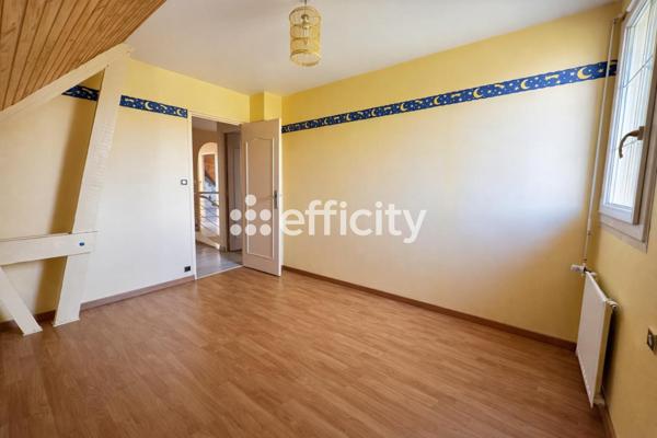 Maison 8 pièces - 140 m²