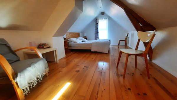 Maison 8 pièces - 400 m²