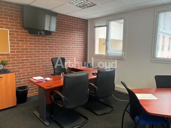 Bureaux à louer divisibles - Visibilité stratégique et accès optimisé - Lille centre