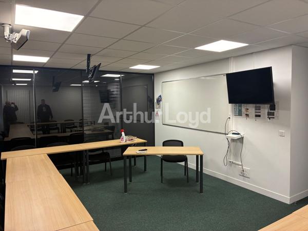 Bureaux à louer divisibles - Visibilité stratégique et accès optimisé - Lille centre