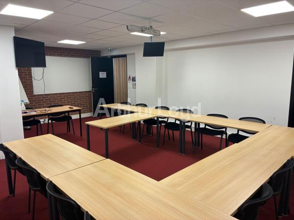 Bureaux à louer divisibles - Visibilité stratégique et accès optimisé - Lille centre