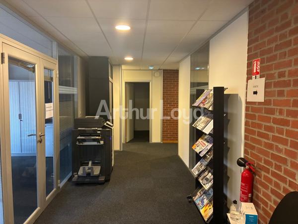 Bureaux à louer divisibles - Visibilité stratégique et accès optimisé - Lille centre