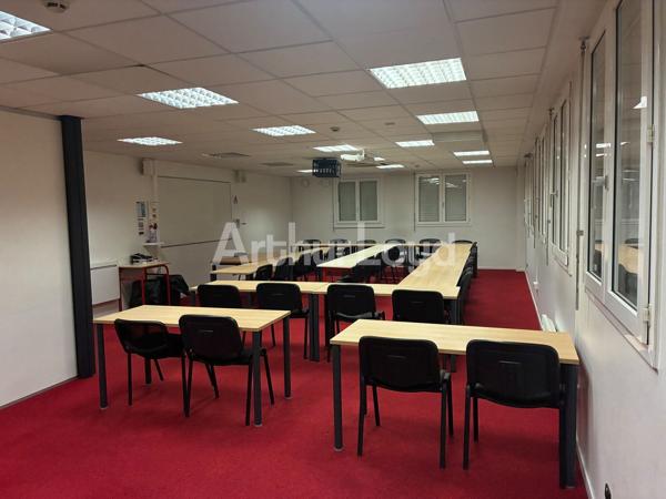 Bureaux à louer divisibles - Visibilité stratégique et accès optimisé - Lille centre