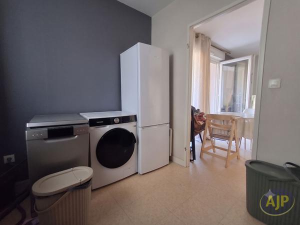 Appartement à louer Nantes : 2 pièces, 47m² avec 1 chambre(s) à 706€ - AJP Immobilier Nantes Ouest