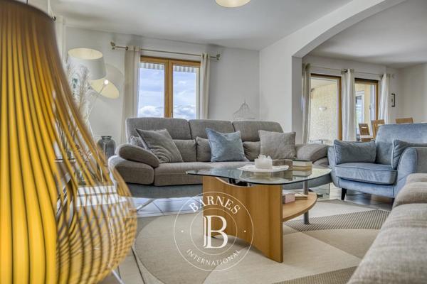 Cranves-Sales, Maison 4 Chambres -  220 m² à vendre