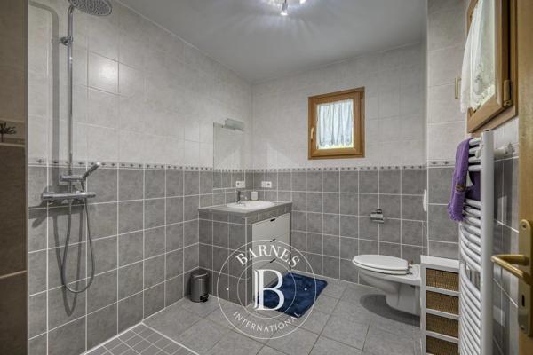 Cranves-Sales, Maison 4 Chambres -  220 m² à vendre