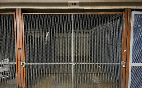 Stationnement à louer    Paris 9