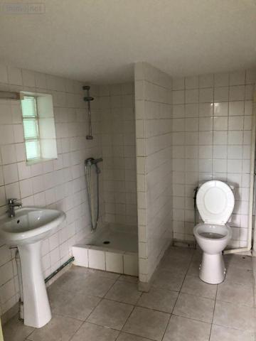 Maison à louer à Issoudun dans l'Indre (36100), ref : LOC CHA2