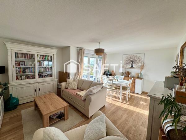 Appartement T3 d'environ 65 m² avec deux balcons, garage fermé, piscine et salle de sport !