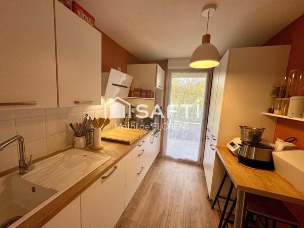 Appartement T3 d'environ 65 m² avec deux balcons, garage fermé, piscine et salle de sport !