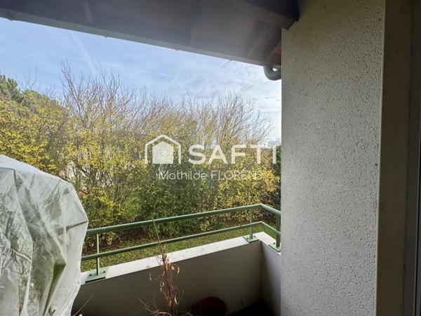 Appartement T3 d'environ 65 m² avec deux balcons, garage fermé, piscine et salle de sport !