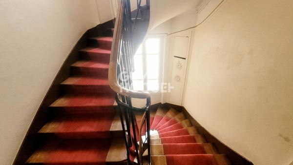 BOIS COLOMBES GARE/MARCHE/ 3 P 47 m²