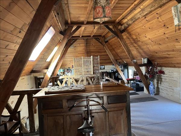 Maison à vendre |  Gardonne |  6 pièces | 240 m²