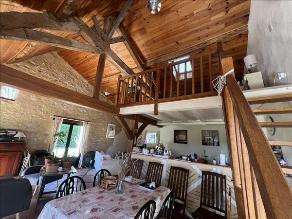 Maison à vendre |  Gardonne |  6 pièces | 240 m²