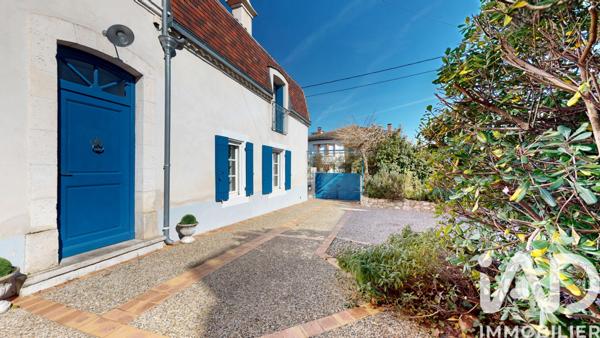 Maison à vendre 5 pièces 191 m² Villeneuve-sur-Lot