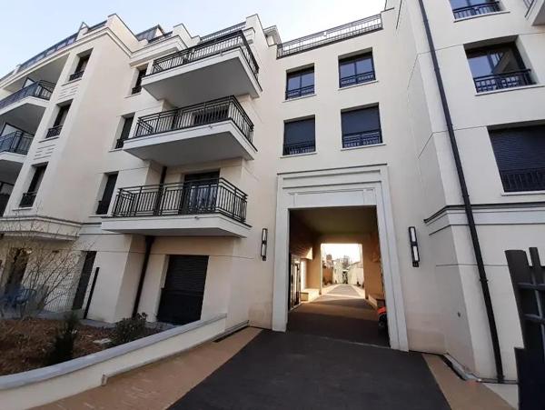 Appartement à louer 1 pièce 28.3m² Saint-Maur-des-Fossés (94100)