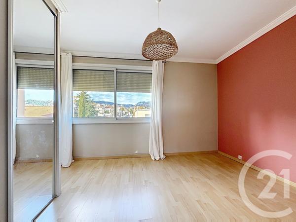 Appartement F5 à vendre  5 pièces - 81 m2 CLERMONT FERRAND - 63