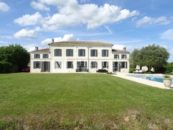 A vendre à 10 mn de Libourne, Girondine de charme dans un écrin de verdure