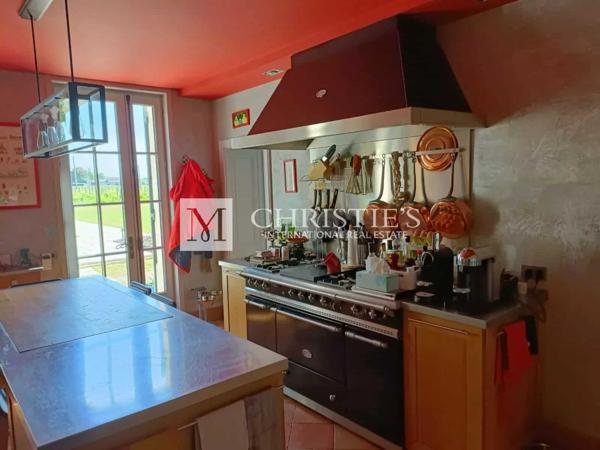 A vendre à 10 mn de Libourne, Girondine de charme dans un écrin de verdure