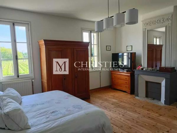 A vendre à 10 mn de Libourne, Girondine de charme dans un écrin de verdure