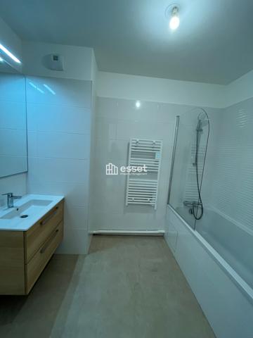 Location Appartement 3 pièces 70.2 m² - Paris 75013