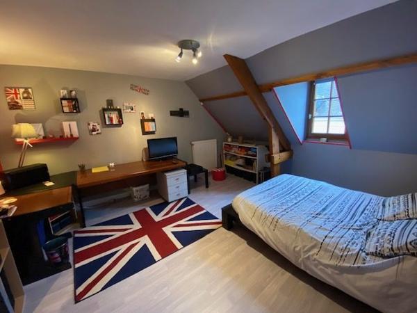 Maison mitoyenne 2 côtés Mamers 92 m²