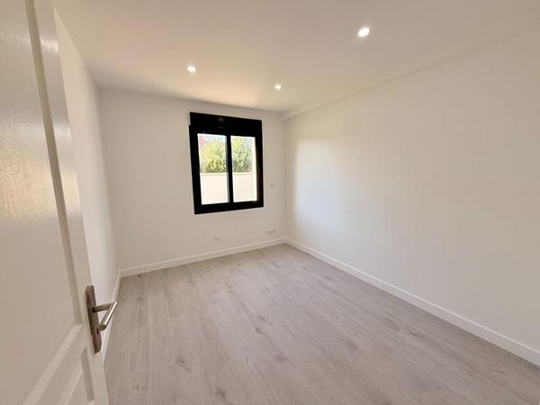 Maison à Sens, 6 pièces 100 m2 de plain-pied rénovée, 4 chambres, DPE B