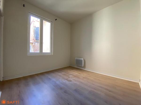 Immeuble comprenant 6 lots