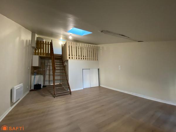 Immeuble comprenant 6 lots