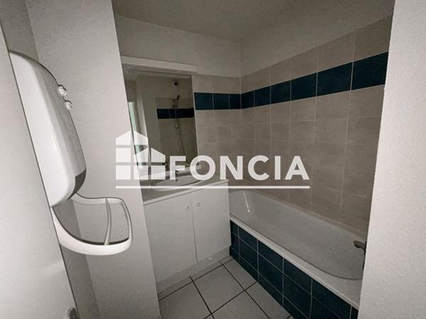 Location Appartement 3 pièces 57 m² - 91 RUE CHARCOT Albi 81000