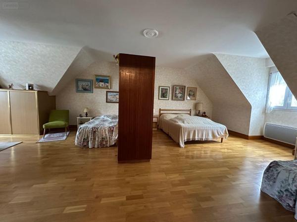 Maison à vendre à Montrichard-Val-de-Cher dans le Loir-et-Cher (41400), ref : 12101/1296   
CENTRE BOURG