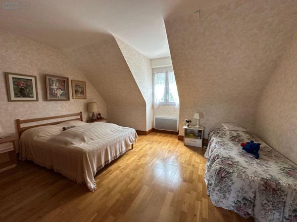 Maison à vendre à Montrichard-Val-de-Cher dans le Loir-et-Cher (41400), ref : 12101/1296   
CENTRE BOURG