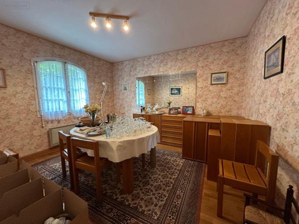 Maison à vendre à Montrichard-Val-de-Cher dans le Loir-et-Cher (41400), ref : 12101/1296   
CENTRE BOURG