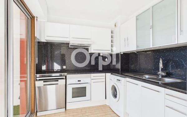 Appartement à vendre    2 pièces • 46,72 m2 Mandelieu-la-Napoule