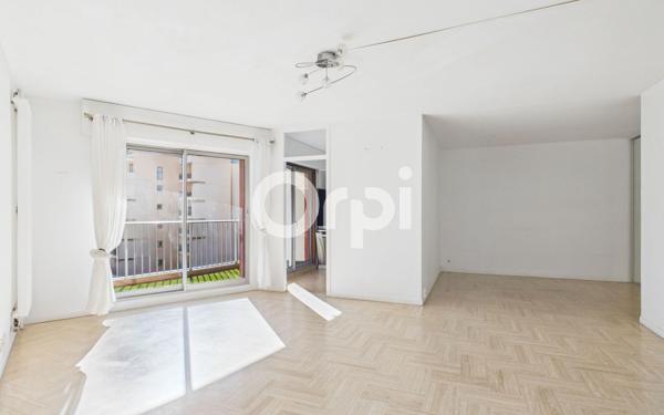 Appartement à vendre    2 pièces • 46,72 m2 Mandelieu-la-Napoule