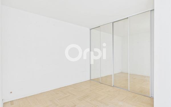Appartement à vendre    2 pièces • 46,72 m2 Mandelieu-la-Napoule