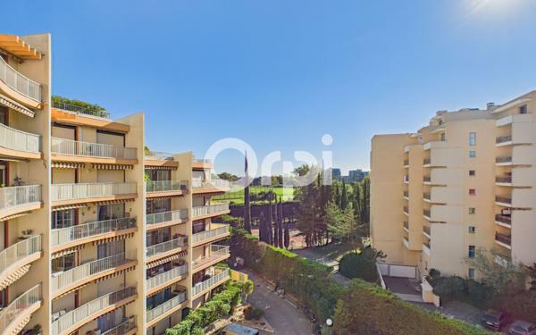 Appartement à vendre    2 pièces • 46,72 m2 Mandelieu-la-Napoule