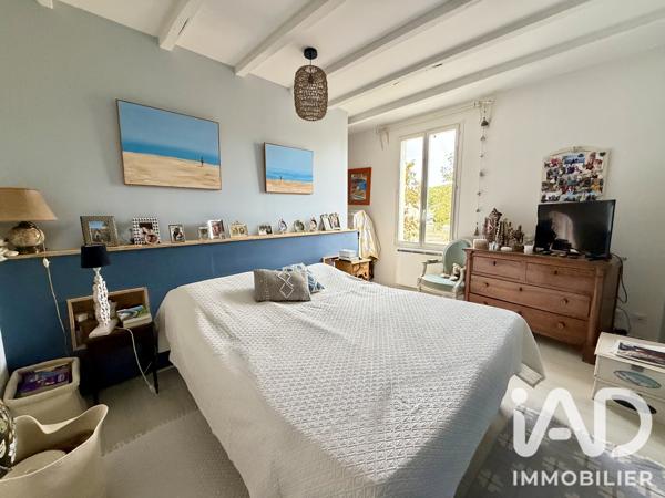 Maison à vendre 7 pièces 176 m² Châteauneuf-sur-Charente