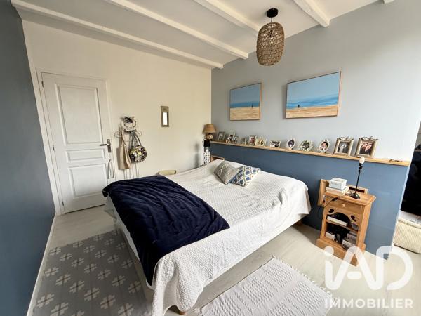Maison à vendre 7 pièces 176 m² Châteauneuf-sur-Charente