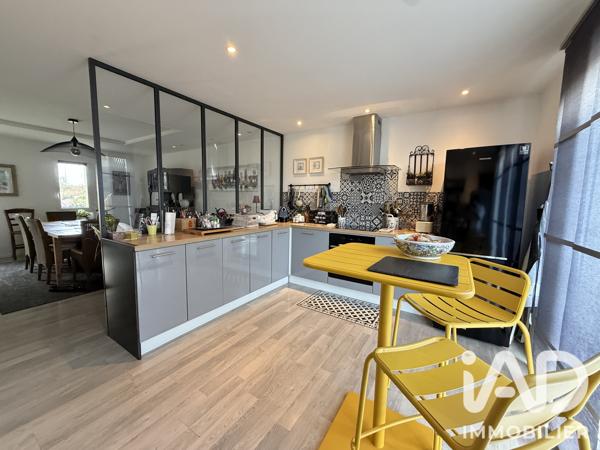 Maison à vendre 7 pièces 176 m² Châteauneuf-sur-Charente