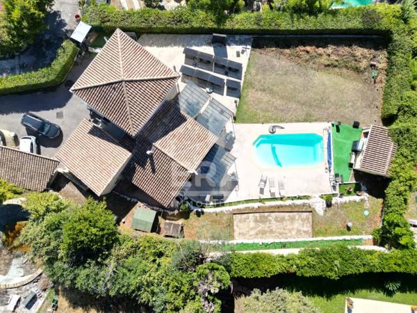 Maison Saint Jeannet 5 pièce(s) 120 m2