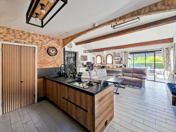 Maison Saint Jeannet 5 pièce(s) 120 m2