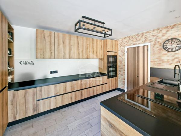 Maison Saint Jeannet 5 pièce(s) 120 m2